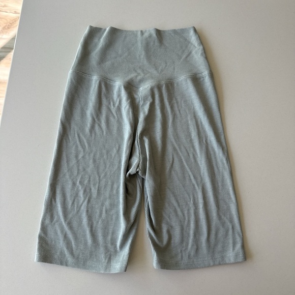 Joah Brown ribbed shorts S/M - Picture 2 of 3